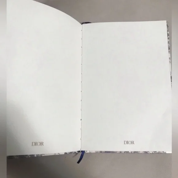 Dior note book - Picture 3 of 6